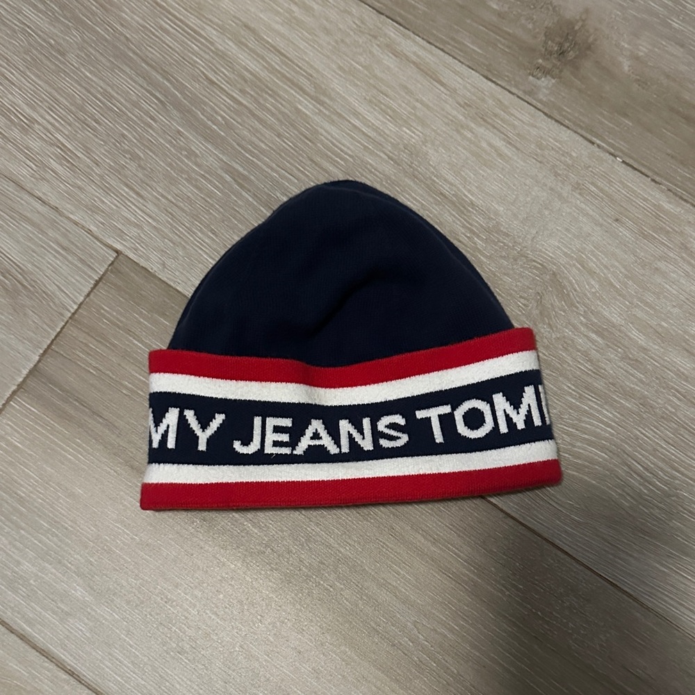 Tommy Hilfiger Blue and Red Knit Beanie